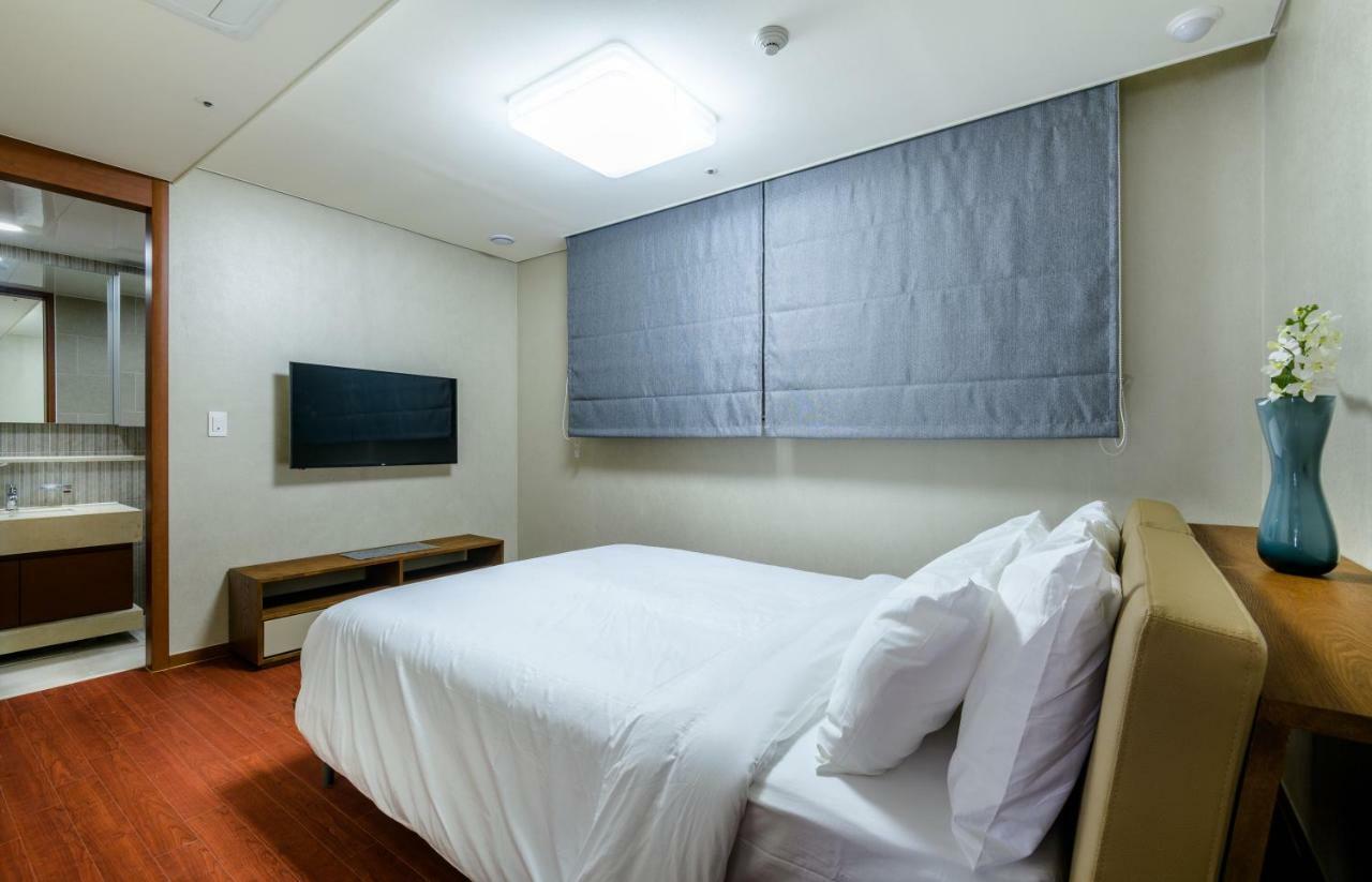 Seaside Arden Hotel Seogwipo Ngoại thất bức ảnh