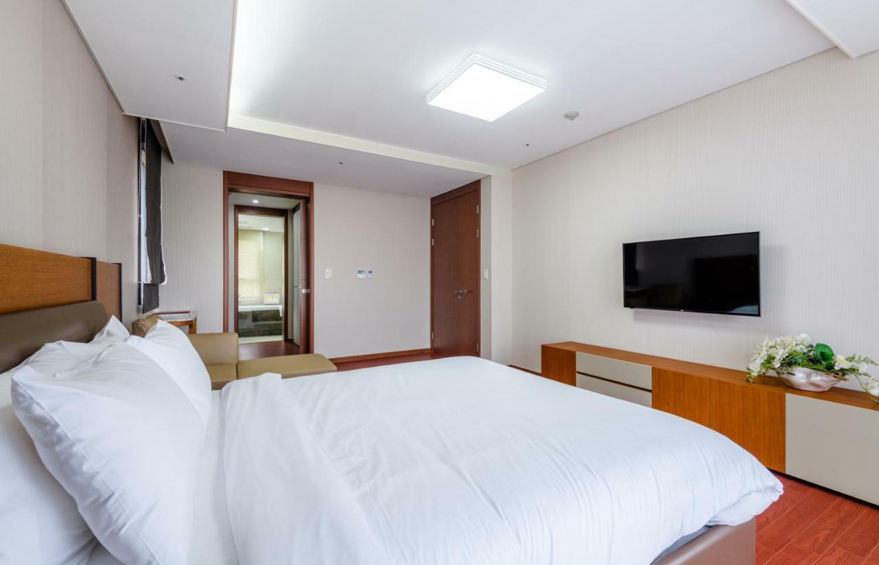 Seaside Arden Hotel Seogwipo Ngoại thất bức ảnh