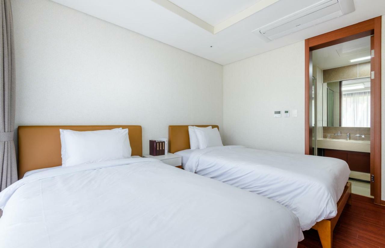 Seaside Arden Hotel Seogwipo Ngoại thất bức ảnh