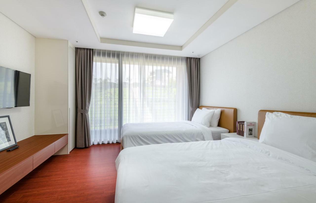 Seaside Arden Hotel Seogwipo Ngoại thất bức ảnh